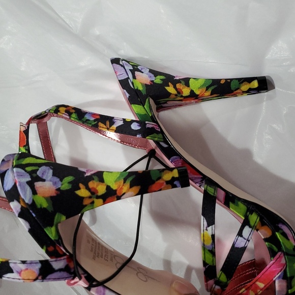 Jessica Simpson black hibiscus tropical floral strappy ankle strap heels size 11 - Picture 15 of 16